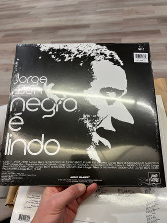 NEGRO E LINDO